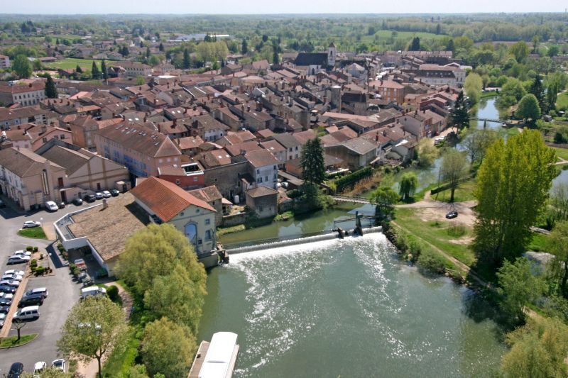 Port de plaisance de PontdeVaux Photos du port de PontdeVaux Port de plaisance de PontdeVaux Photos du port de PontdeVaux